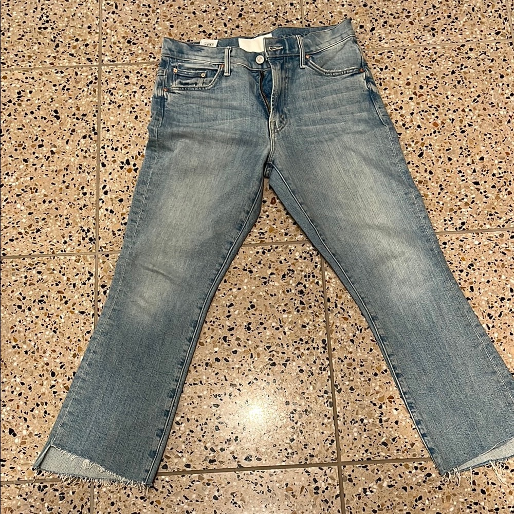 Mother Insider  light wash ankle length jean